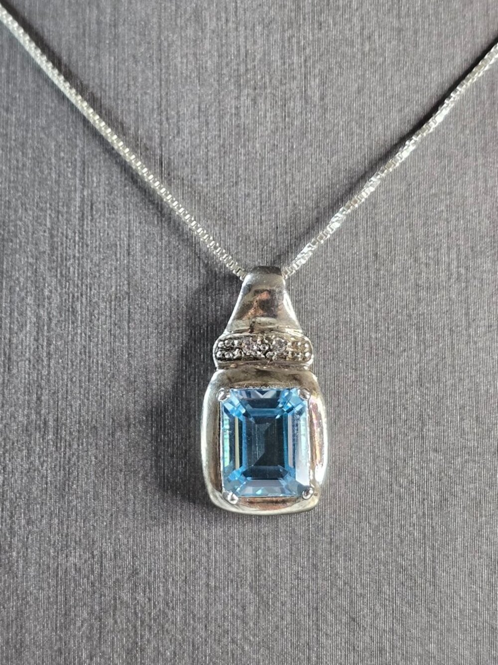 Womens Vintage Estate Sterling Silver Topaz Pendant Necklace 6.3g E818